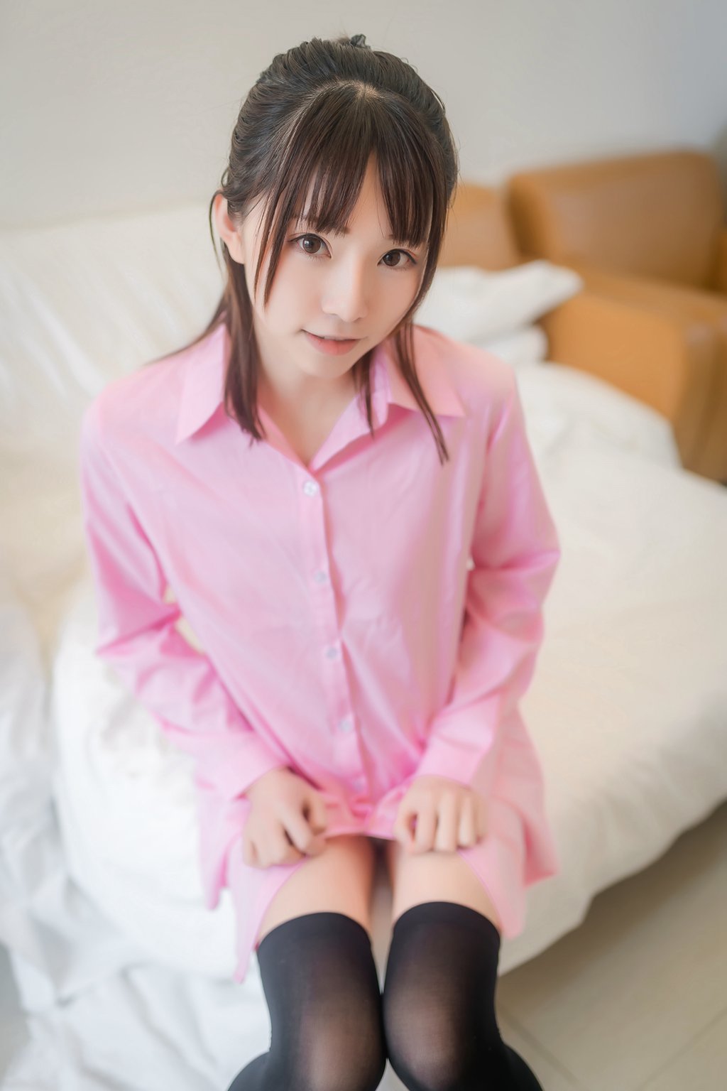 网紅Coser@Kitaro_绮太郞 粉色衬衫