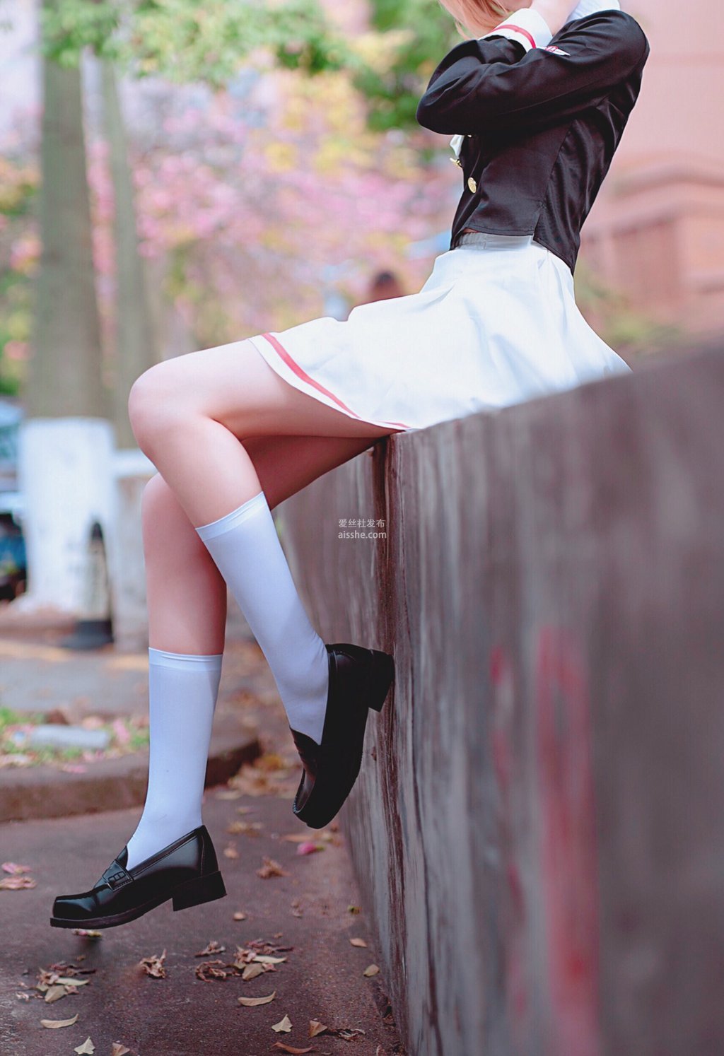 微博红人Coser@南桃Momoko 木之本樱制服